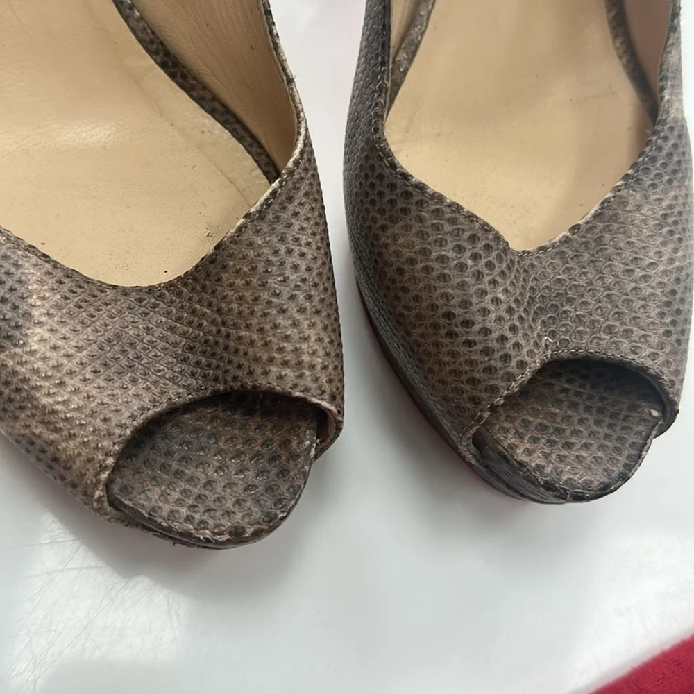 Christian Louboutin Strappy sandals 38/7.5